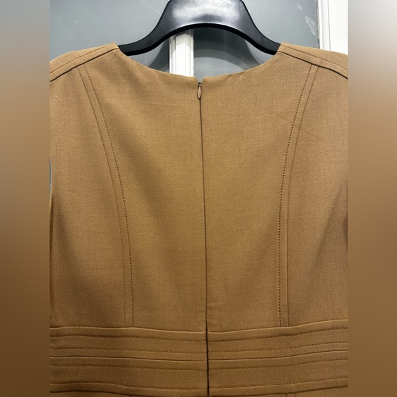 Ann Taylor LOFT Tan Seamed Sleeveless Sheath Dress Size 10 - Picture 11 of 12